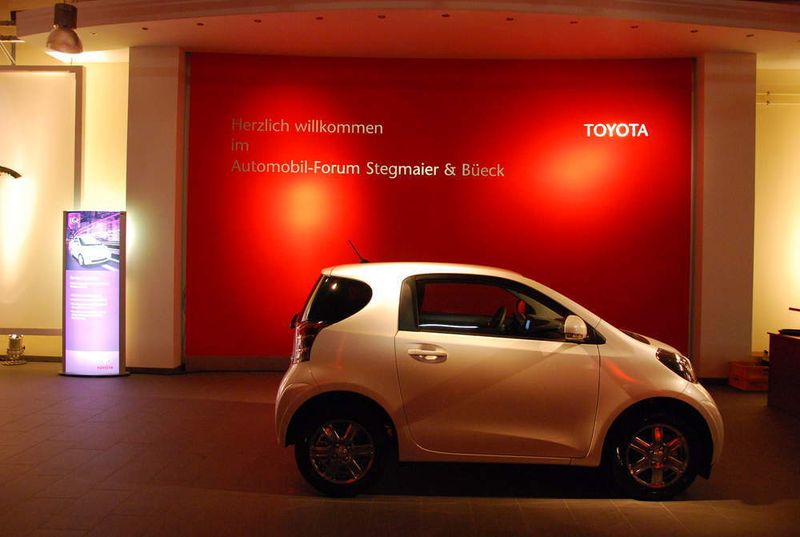 „Der Zeitpunkt für die Einführung von Toyota ist ideal“, schwärmt Thomas Stegmaier. Der neue IQ ist nur eines der neuen Modell-Highlights. (Archiv: Vogel Business Media)