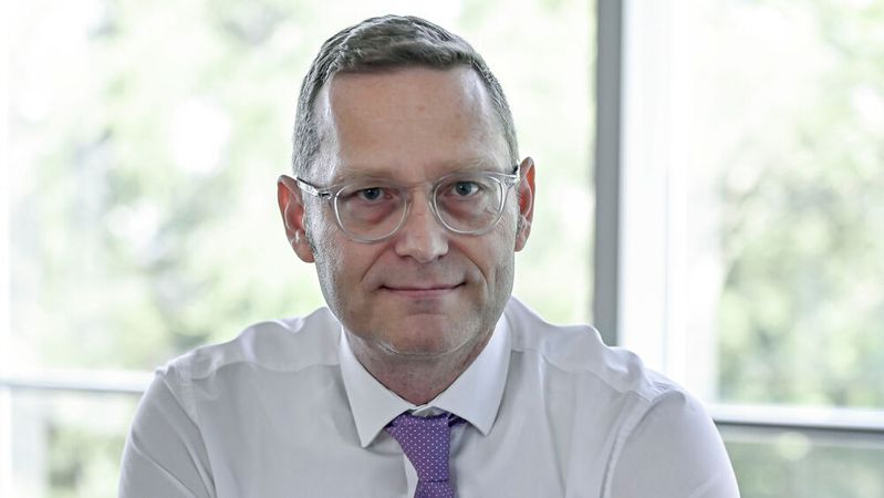 Claus Bauer (55) kam 1998 zur Schaeffler Gruppe und war seit 2016 als Chief Financial Officer Americas tätig.