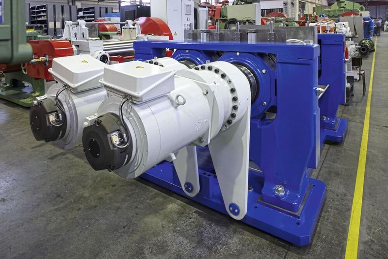 Retrofitted torque motors deliver constant torque at low speeds and reduce energy consumption enormously. (Image:Deguma)