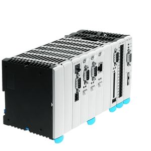 Die Robotiksteuerung CMXR koordiniert die hochdynamischen Bewegungen im Raum.