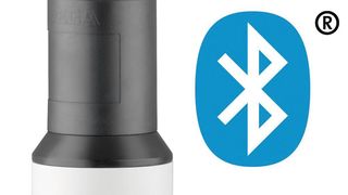 Der Sensor Vegapuls WL S 61 eignet sich besonders zur Füllstand- und Durchflussmessung in der Wasseraufbereitung.  (Vega)