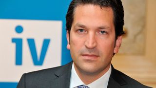 Andreas Prenner, Präsident des ÖPWZ: „Unternehmen wollen die bestgeeigneten Kandidaten für offene Stellen und einige Branchen suchen händeringend nach geeigneten Fachkräften. Einstiegsgehälter sind dafür ein wichtiger Parameter, um eine bestmögliche Mitarbeiterstruktur in einem Unternehmen zu erreichen.“ (Bild: ÖPWZ)