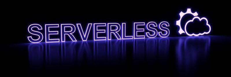 Experten zufolge lässt sich die Sicherheit eines Unternehmens durch den Verzicht auf herkömmliche Server deutlich verbessern.(Bild:  © profit_image – stock.adobe.com)