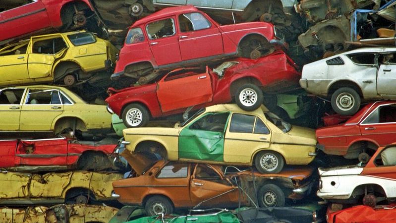 Auch alte Autos haben einen Wert. Selbst dann, wenn sie beispielsweise nur als „Teileträger“ dienen.(Bild:  kb)