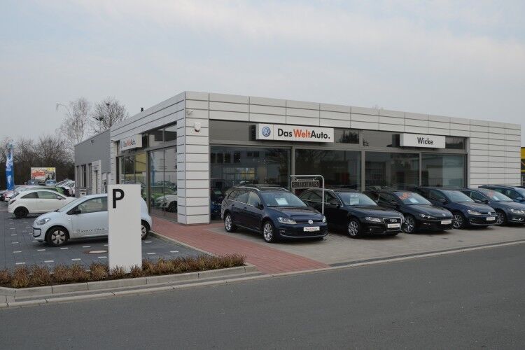 2014 eröffnete das Autohaus Wicke sein umgebautes Gebrauchtwagenzentrum. (Foto: Achter)