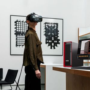 Das Arbeitstier unter den Desktop-Workstations, die Think-Station P5, wurde für eine Vielzahl von Branchen entwickelt und neu gestaltet, um die Nachfrage der Anwender nach höherer Leistung, IT-Erweiterbarkeit und einfacher Verwaltung im Unternehmen zu erfüllen. (Bild:  Lenovo)