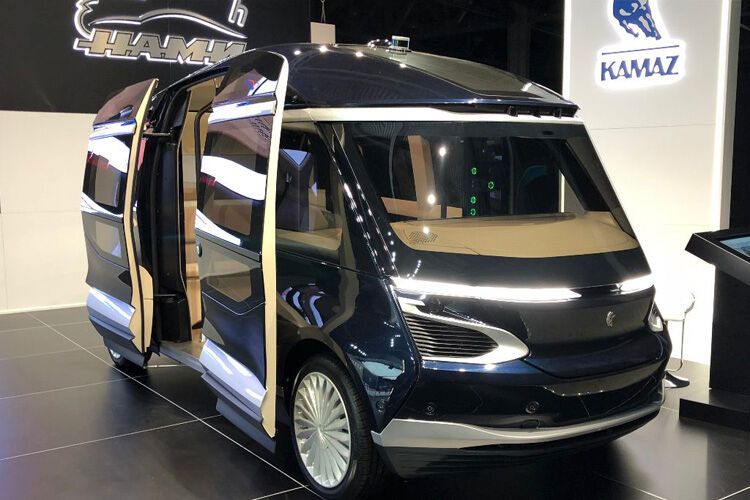 Auch russische Konstrukteure machen vor der Zukunft nicht Halt. Der Shatl 2.0 von Kamaz ist autonomer Kleinbus für bis zu 12 Personen. (Bild: sp-x)