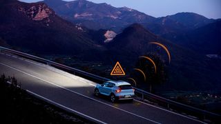 Volvo warnt etwa vor Glatteis. (Bild: Volvo)