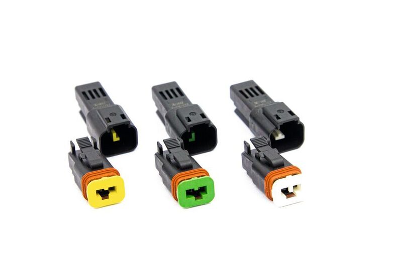 TE’s SUPERSEAL Pro Steckverbinder bieten geringes Gewicht und können für Kabel-an-Kabel und Kabel-an-Gerät Anwendungen eingesetzt werden.  (TE)