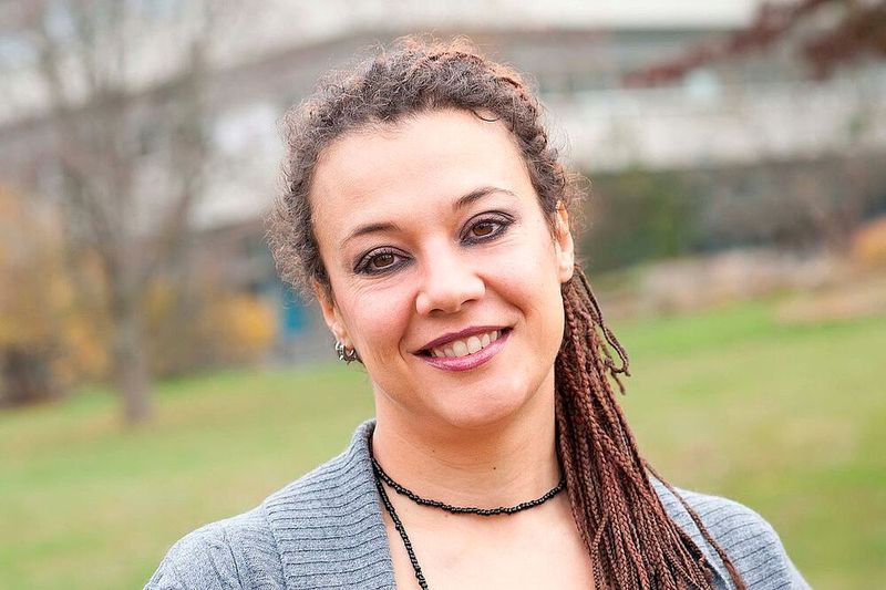 Dr. Maria Carolina Florian, Gruppenleiterin am Institut d'Investigació Biomédica de Bellvitge (IDIBELL) in Barcelona. (Bild: Elvira Eberhardt / Uni Ulm)