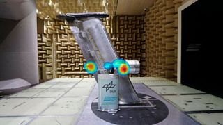 Mit einem sogenannten Triebwerkssimulator (TPS) wurde der Triebwerksstrahl simuliert und der Lärm so sichtbar und messbar gemacht. (DLR)