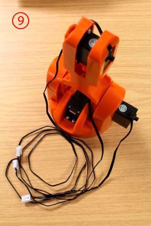 Braccio Tinkerkit: Aufbau des Tischroboters in 18 Schritten (Braccio)