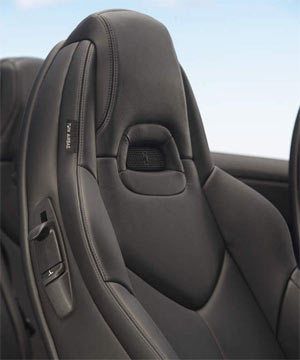 In die Kopfstütze ist – je nach Ausstattung – die Nackenheizung „Airwave“ integriert. (Archiv: Vogel Business Media)