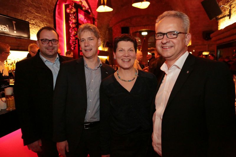 Treffen der Security-Anbieter: (von links) Christoph Preetz, Daniel Stephan (beide Eset), Maria Kronhoff (iTeam) und Uwe Rehwald (Gdata). (iTeam)