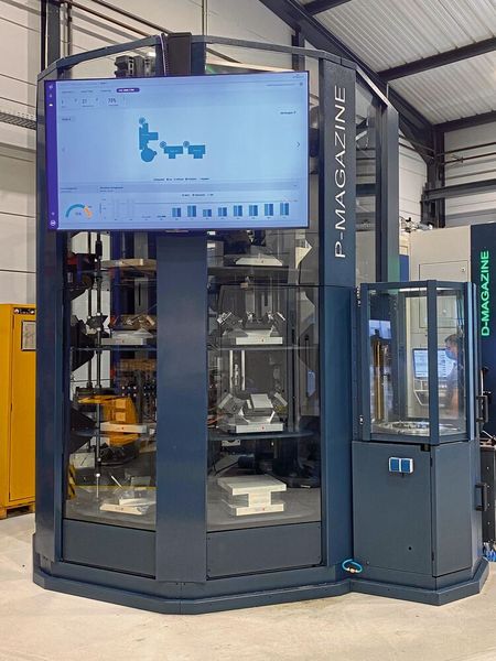 Ein Beispiel für die Maschinenüberwachung inklusive optischer Ausgabe für die Mitarbeiterkommunikation. (Bild: Wassermann Technologie)