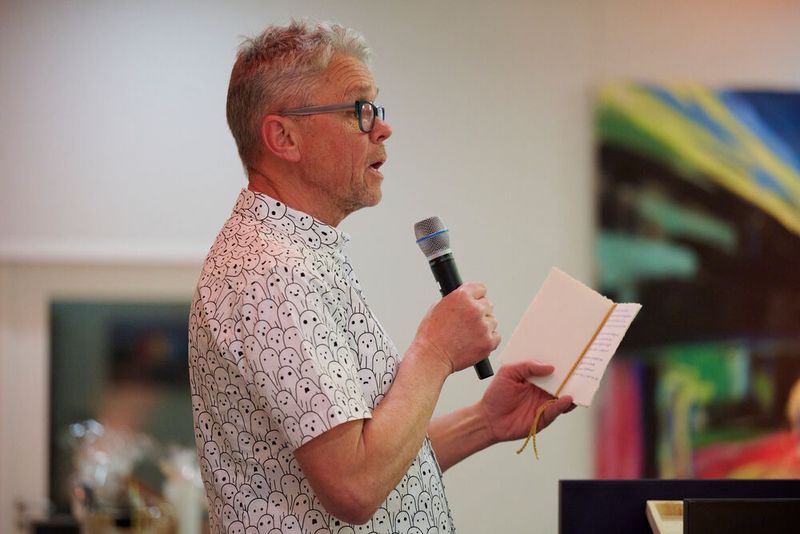 Impressionen vom ELEKTRONIKPRAXIS Frühlingsfest 2023 im Ketterer Kunst mit der Verabschiedung von Johann Wiesböck.  (Bild: © EYE AM CHRIS)