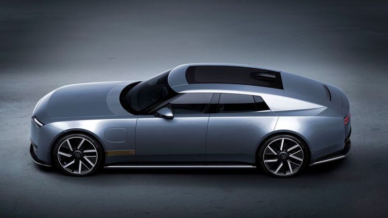 Trotz der steilen Frontpartie erreicht der Type 01 einen Luftwiderstandsbeiwert von 0,23. (Bild: Jaguar)