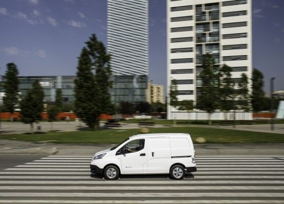 Der elektrische Kleintransporter Nissan e-NV200 verbindet das Beste aus zwei Welten (Nissan)