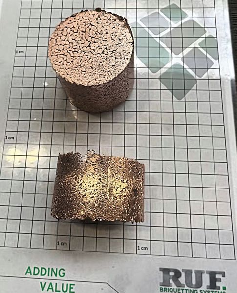 TT Kabeli processes residual materials from aluminum and copper in Bosnia and Herzegovina into granulate and finally into briquettes using a RUF 55/3700/100D. (Image: RUF Maschinenbau GmbH & Co. KG)
