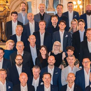 Zu den diesjährigen zehn Preisträgern des Kiwami-Awards gesellten sich auch die Gewinnerbetriebe der beiden Vorjahre.(Bild:  Badgerproductions)