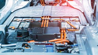 Elektroautos: Die Antriebsstränge von Elektroautos benötigen eine leistungsfähige Infrastruktur für eine effiziente und sichere Datenerfassung. Hier spielen Steckverbinder eine wesentliche Rolle. (Bild: Harwin)