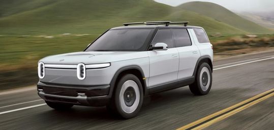Volkswagen ist seit Neuestem der Hauptanteilseigner bei Rivian! Und parallel will Rivian mit dem R2 hier vor allem in den USA mehr Marktanteile sichern, um dem Konkurrenten Tesla näherzukommen. Lesen Sie, was da so lost ist ...(Bild:  Rivian)