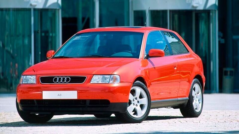 Eben noch beim Gerbrauchtwagenhändler, jetzt bereits Oldtimer: Bei zahlreichen Oldtimer-Newcomern kann man kaum glauben, dass diese bereits vor 30 Jahren erstmals erschienen.(Bild:  Audi)