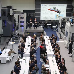 Feierliche Eröffnung des neuen Kunden- und Servicezentrums.