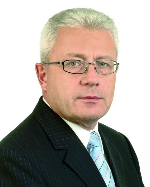 Dieter Rosenthal, Sprecher der Arbeitsgemeinschaft Großanlagenbau, AGAB, und Mitglied des Vorstands von SMS Demag: „Wir erwarten auch 2007 hohe Auftragseingänge und hoffen, das gute Niveau des Vorjahres halten oder sogar leicht übertreffen zu können.“ (Archiv: Vogel Business Media)