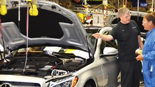 Mercedes hat im US-Werk Tuscaloosa die Produktion der neuen C-Klasse gestartet. Tuscaloosa ist der dritte Standort des globalen C-Klasse-Produktionsverbunds. (Foto: Daimler)