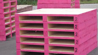 Ab sofort können Kunden von Sprintbox auch Sonderpaletten für schwere, großvolumige Güter auf Mietbasis bekommen. Bild: Sprintbox (Archiv: Vogel Business Media)