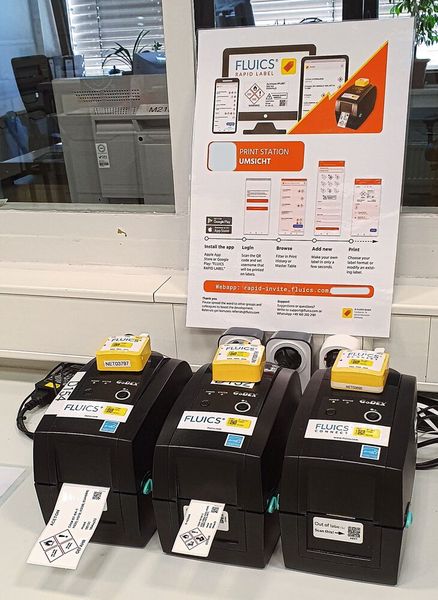 Abb.2: Fluics Rapid Label Etiketten-Druckstation im Labor des Fraunhofer Instituts. (Bild: Fluics)