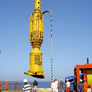 Wenn der Tiefseehammer zum Beispiel für Wartungsarbeiten ins Trockene gehievt wird, kann dies schnell eine kostspielige Angelegenheit werden.