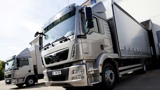 Die Neuzulassungen von schweren Nutzfahrzeugen von 16 Tonnen und mehr stieg dagegen um fast ein Viertel. (MAN Truck & Bus )