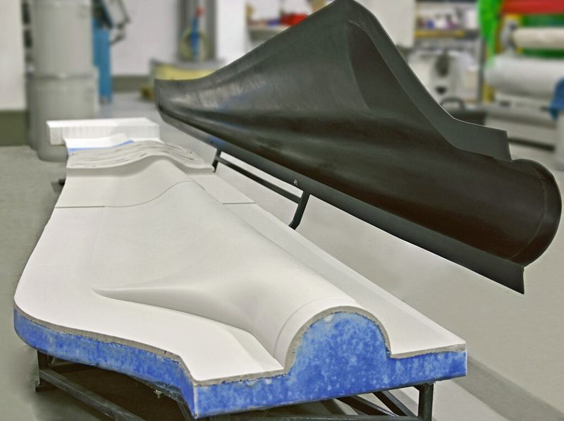 Mit der Close-Contour- Paste Raku-Tool CP-6060 profitiert der Anwender von fugenlosen, feinsten Oberflächen in kurzer Bearbeitungszeit und mit wenig Abfall, wie Rampf Tooling erklärt. (Bild: Rampf Tooling)