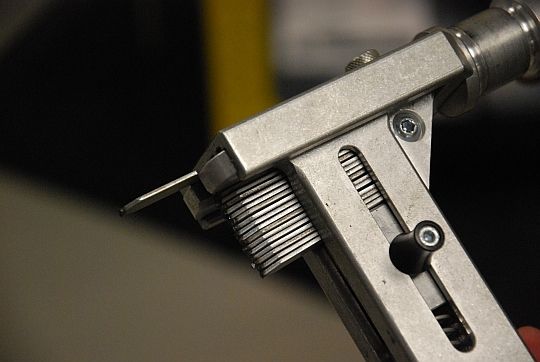 Nachladen bitte: Der französische Schweißgeräte-Spezialist GYS hat ein Repetiersystem entwickelt, mit dem sich Bits besonders schnell aufschweißen lassen. (Archiv: Vogel Business Media)