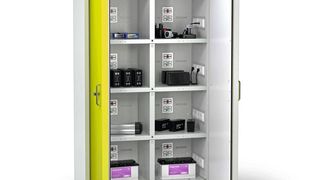 Schaltschrank „Batterie Station XL“ zum sicheren Laden und Lagern von Lithium-Ionen-Batterien  (Düperthal)