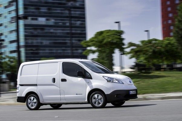Der elektrische Kleintransporter Nissan e-NV200 verbindet das Beste aus zwei Welten (Nissan)