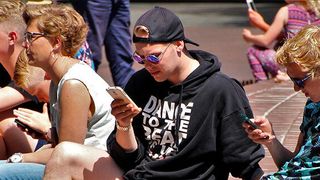 Die Datenschutzstandards für den Einsatz der Cloud in Schulen sind im Vergleich zu den bereits hohen Anforderungen in Unternehmen nochmal deutlich gesteigert. (gemeinfrei © natureaddict)