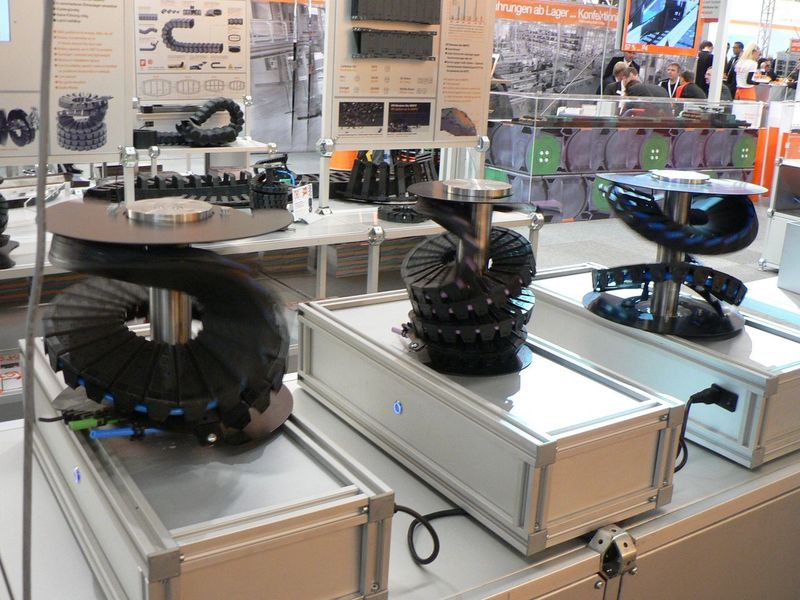 Bei igus war viel in Bewegung... (Archiv: Vogel Business Media)