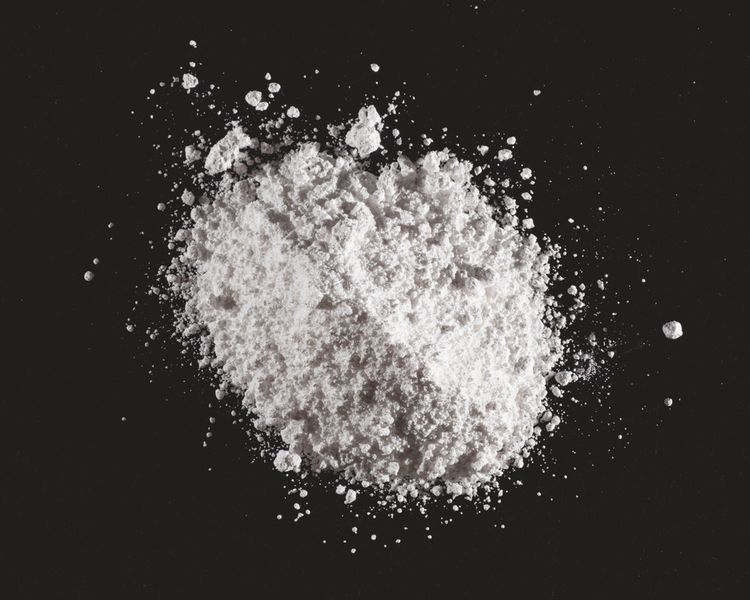 After vortex milling, the centrifugal sifter removes agglomerated particles to leave an end product with a particle size averaging 2–5 µm. (Picture: Kason)