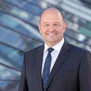 Dipl.-Ing. Thomas Patzak hat die Geschäftsleitung Vertrieb und kaufmännische Ressorts bei Wittenstein Alpha übernommen.