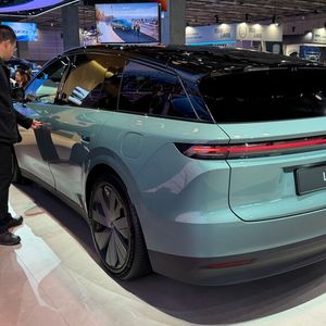 Das Elektro-SUV hat eine 800-Volt-Architektur für schnelles Laden. (Bild: Wehner - VCG)