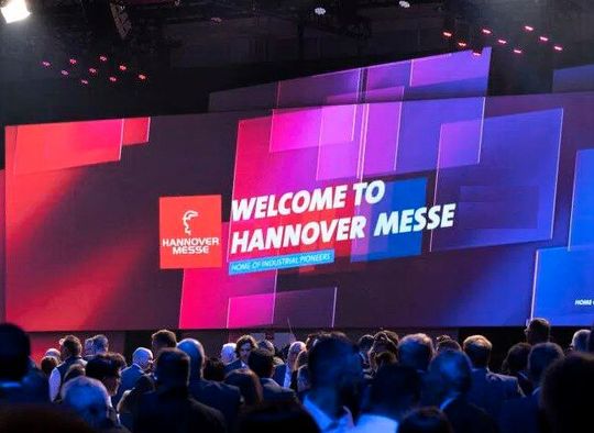 Es dauert zwar noch, aber die Deutsche Messe kann für die kommende Industrieschau Mitte April 2023 einen Zuwachs von rund 15.000 Ausstellern vermelden – verglichen mit diesem Jahr! Damit präsentieren sich über 4.000 Unternehmen in puncto Klimaschutz und Nachhaltigkeit.(Bild:  Deutsche Messe)