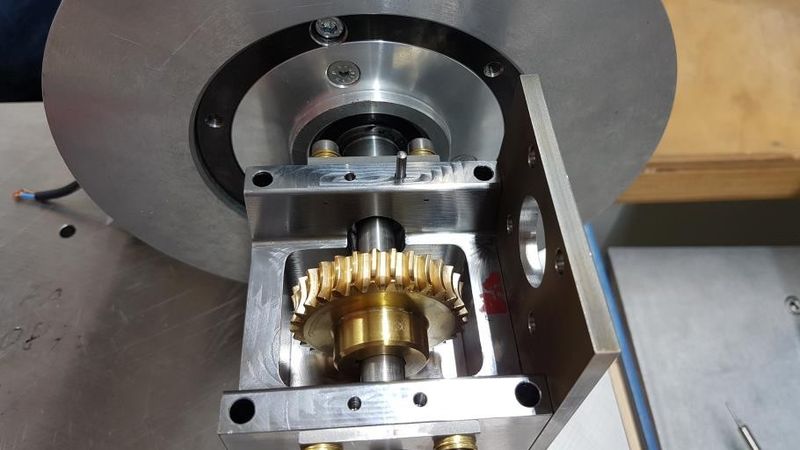 Schneckengetriebeprüfstand zur Bewertung PFAS-freier und PFAS-haltiger Schmierstoffe.(Bild:  Fraunhofer IVM)