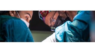 Carrying resistant bacteria only becomes a problem if patients develop an infection, which can happen during hospitalisation. (Source: free licensed)