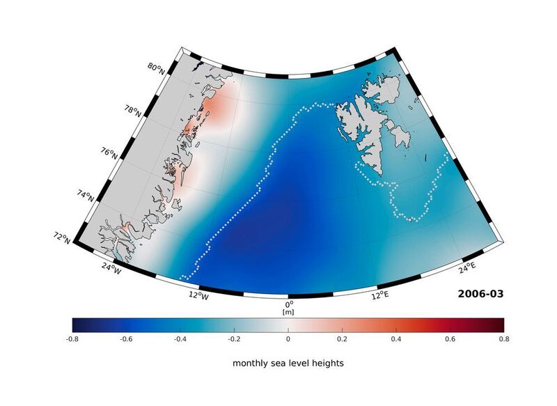 Das Meer östlich von Grönland ist das ganze Jahr von Eis bedeckt (die weiße Linie zeigt die Grenze des Meereises). Das Wasser darunter unterliegt einer jahreszeitlichen Dynamik und wird beeinflusst durch die Strömungen im atlantischen Ozean. (Marcello Passaro and Felix Müller / DGFI-TUM)