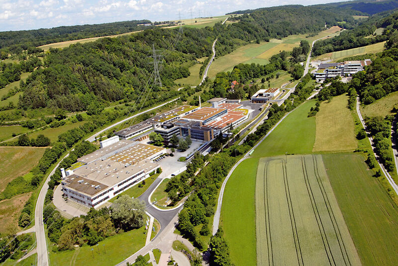 Einige industrielle Großunternehmen Baden-Württembergs haben ihren Sitz außerhalb der Metropolen, zum Beispiel EBM-Papst in Mulfingen. (EBM-Papst)