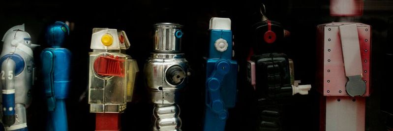 Aufgrund der teils hohen Anschaffungspreise schrecken einige Unternehmen noch vor der roboterbasierten Automatisierung zurück, Leasing-Angebote könnten hier attraktiv wirken.(Bild:  gemeinfrei / Unsplash)