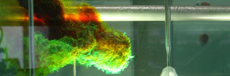 Tracertest im technischen Maßstab in den INVENT-Laboren(Bild:  INVENT Umwelt‐ und Verfahrenstechnik AG)